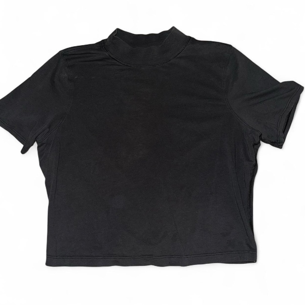 Lululemon Athletica Black Crop Fitted Mandarin Collar Tee
